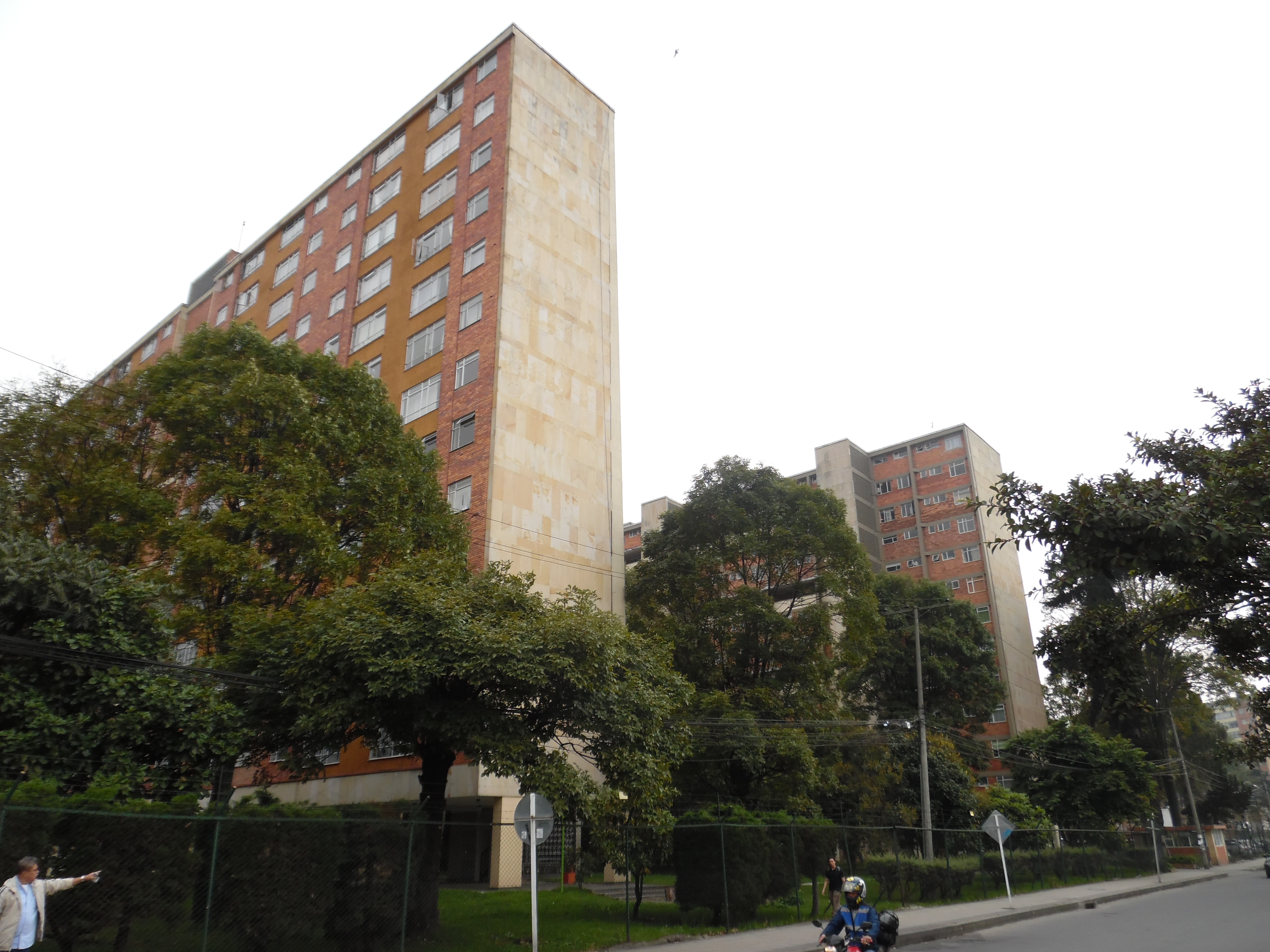 Centro Urbano Antonio Nariño (CUAN), construido en Bogotá en 1952; es un ícono de la arquitectura habitacional colombiana.