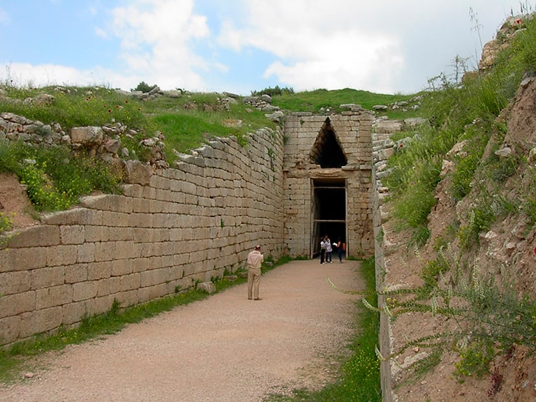 Entrada a la tumba de Agamenón